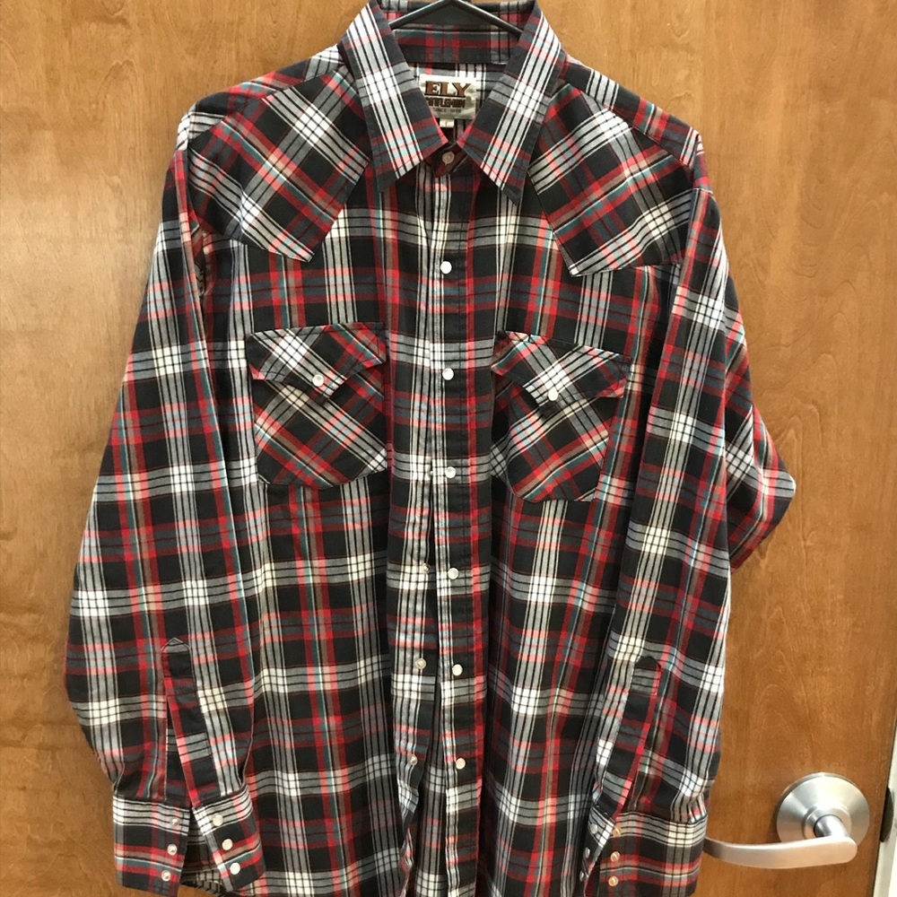 ELY Cattleman Western  Long Sleeve Snap Shirt